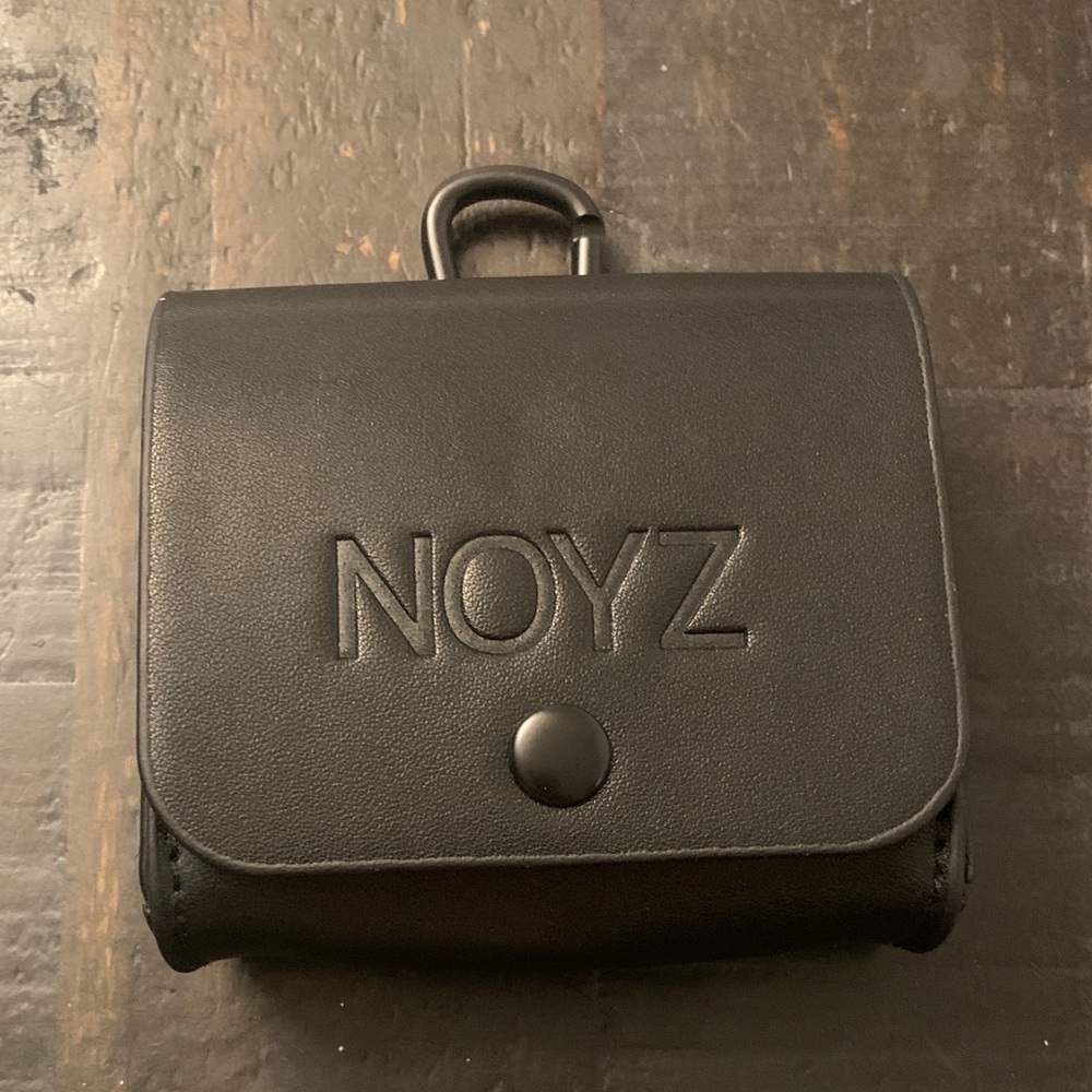 Black AirPod Case with Clip On Carabiner